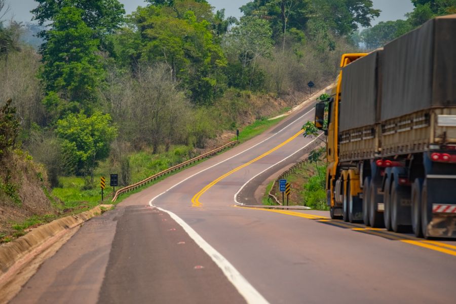Via Brasil BR-163 conclui última parcela de obras na 163 e na Transamazônica